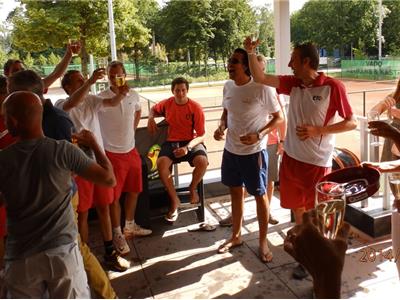 Antwerps kampioen Heren 4a 205-280 seizoen 2014