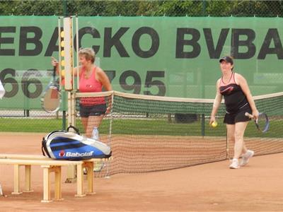 Interclubontmoering dames 45-2 tegen RTC Houdinois