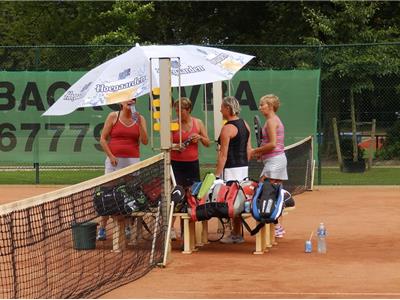 Interclubontmoering dames 45-2 tegen RTC Houdinois